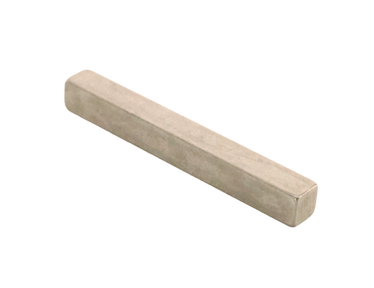 John Deere Original Equipment Shaft Key - 49M5606