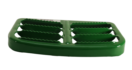 Side profile of John Deere R152999 step