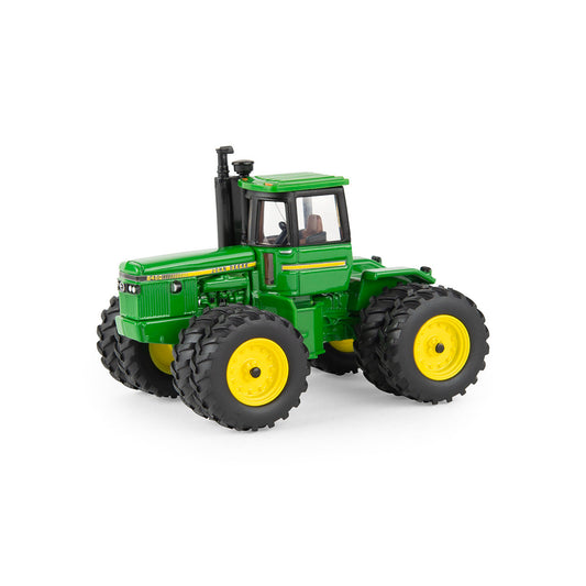 1/64 John Deere 8450 Prestige Collection Tractor Toy - LP86776